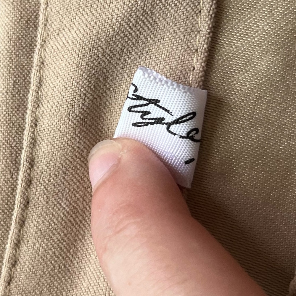 Free Style Button-Up Shirt - Picture 10 of 12